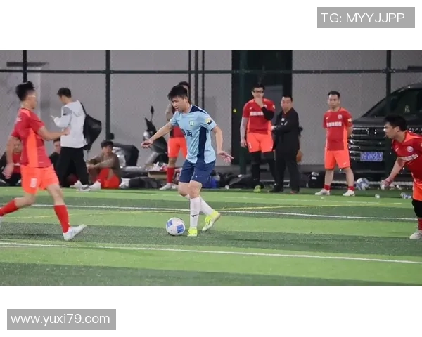 足球球星创意视频大挑战：精彩瞬间与炫酷技能完美融合，突破想象力极限